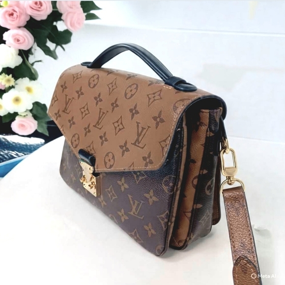 ​🌟 LOUIS VUITTON POCHETTE MÉTIS REVERSE MONOGRAM MM 🌟 - Picture 7 of 16
